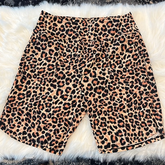 NWT Viodia Women's 9" Long Swim Board Shorts with Pockets High Waisted. - Picture 7 of 9